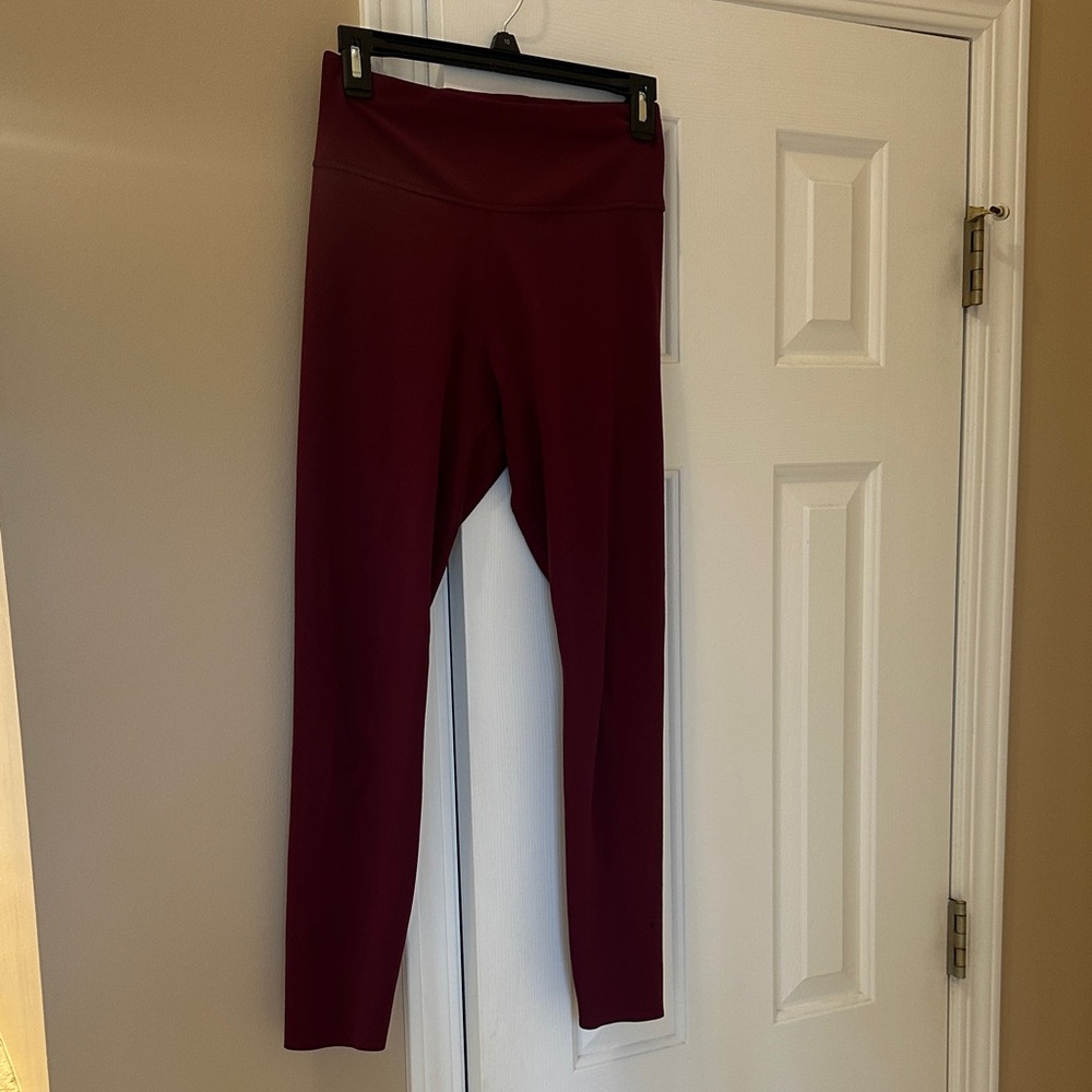 Nike Burgundy Leggings